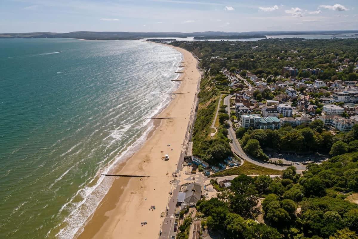 Middle Chine Villa Bournemouth Ngoại thất bức ảnh
