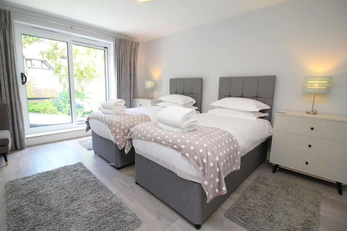Middle Chine Villa Bournemouth Ngoại thất bức ảnh